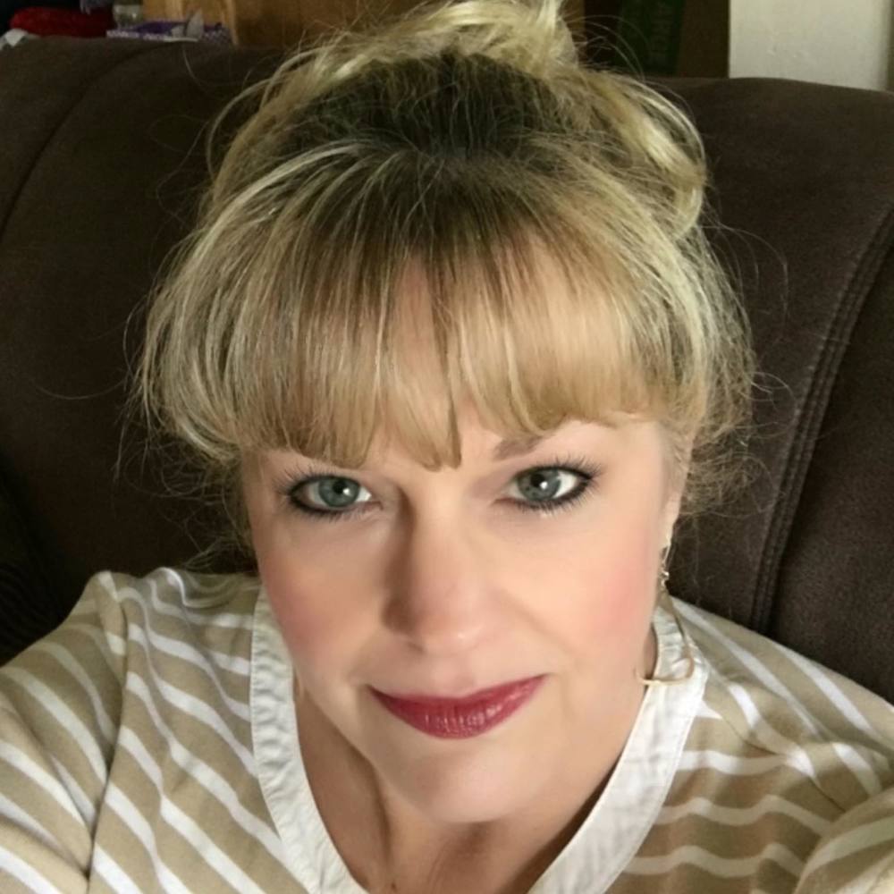 Meet your Posher, Nancy